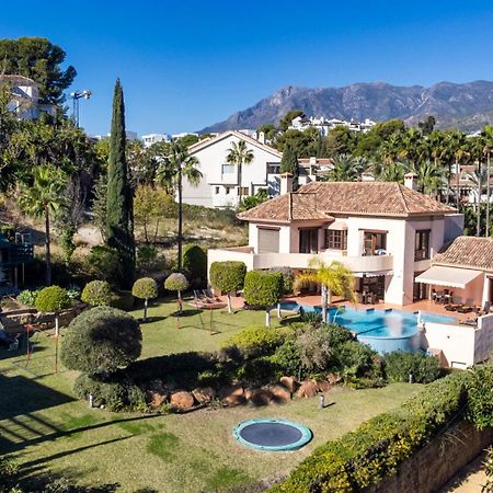 Luxury Villa Robledal By Mabiente - Views Of The Sea And The Golf Course Марбелья Экстерьер фото