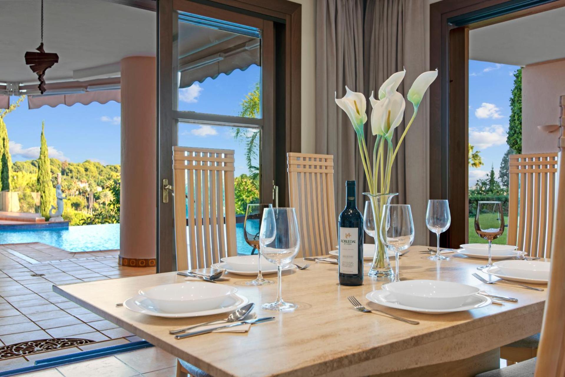 Luxury Villa Robledal By Mabiente - Views Of The Sea And The Golf Course Марбелья Экстерьер фото